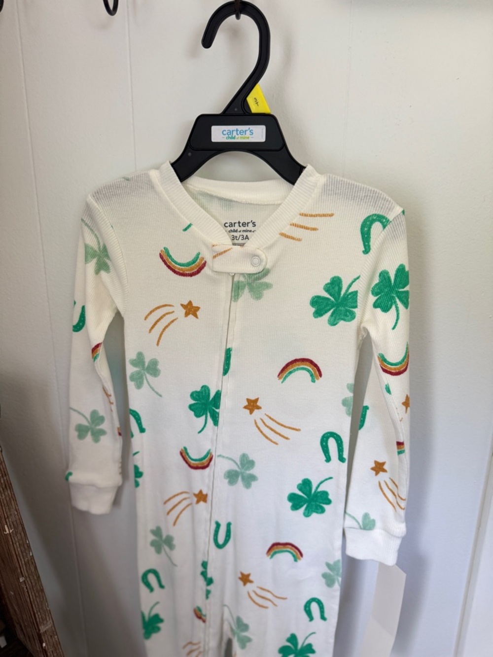 🌈☘️ NWT Carter’s 100% Cotton Shamrock Footie Sleeper 3T - Picture 2 of 7